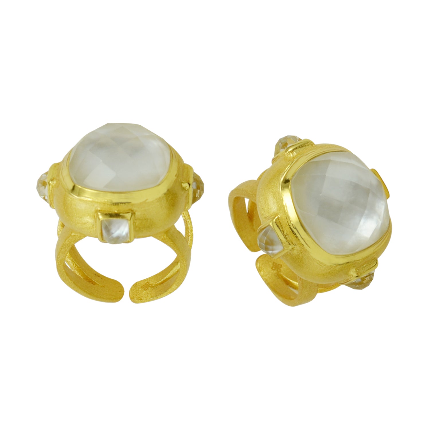 Domenique Ring