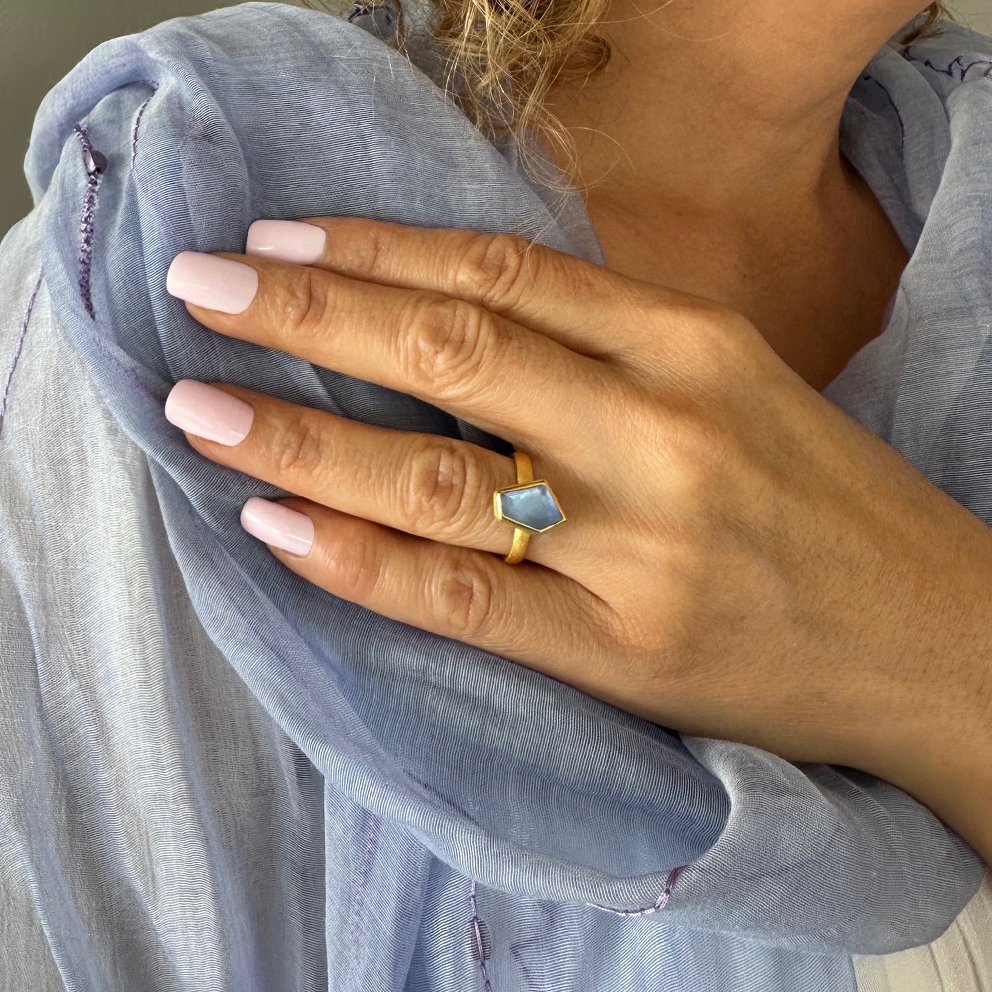Dubai Ring