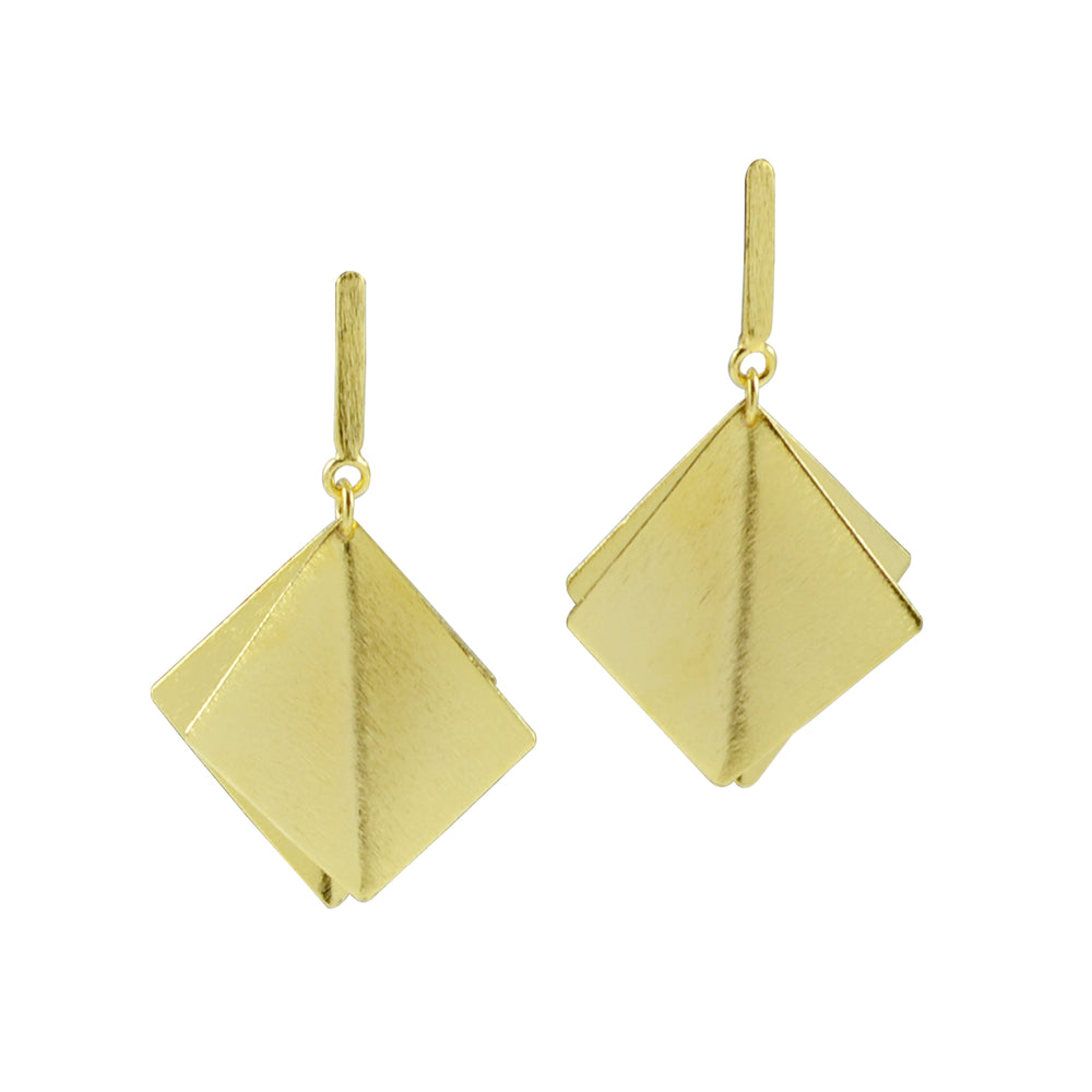 JUNIA EARRINGS